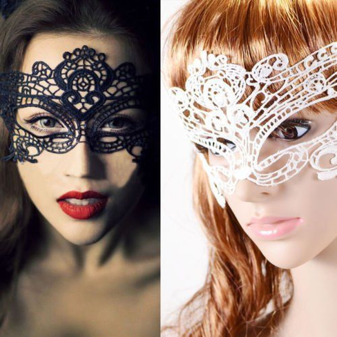 Кружевная маска на глаза закрытого типа (повязка) Mystere Lace Mask