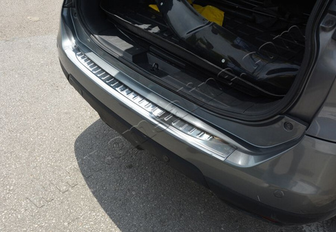 Порог заднего бампера матированный Omsa (сталь) Nissan X-Trail 2014+