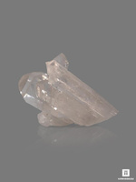 Горный хрусталь (кварц), сросток кристаллов 6,5-7,5 см